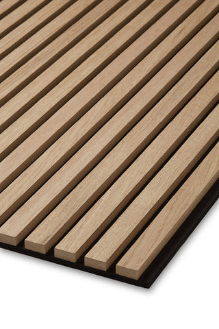 SlatWall Natural Oak
